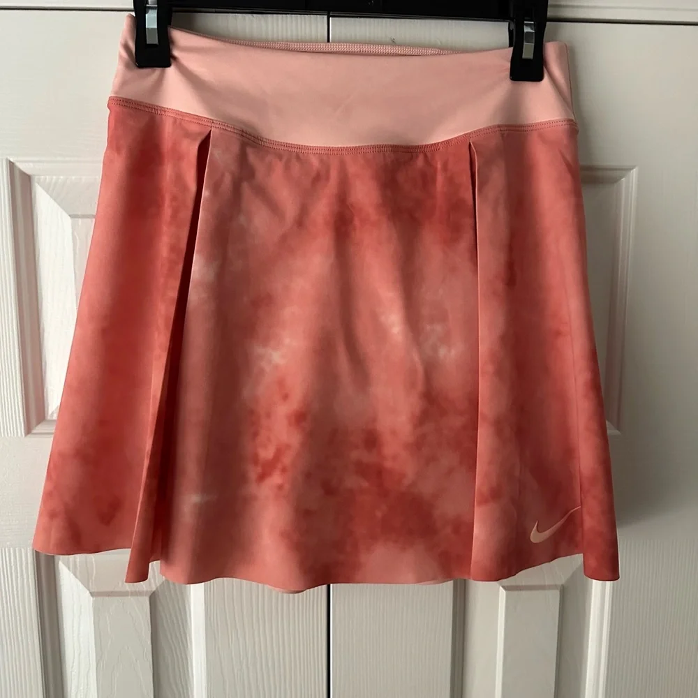 Golf Skort For Ladies, Nike Club Dry-Fit Sz S Excellent Condition
